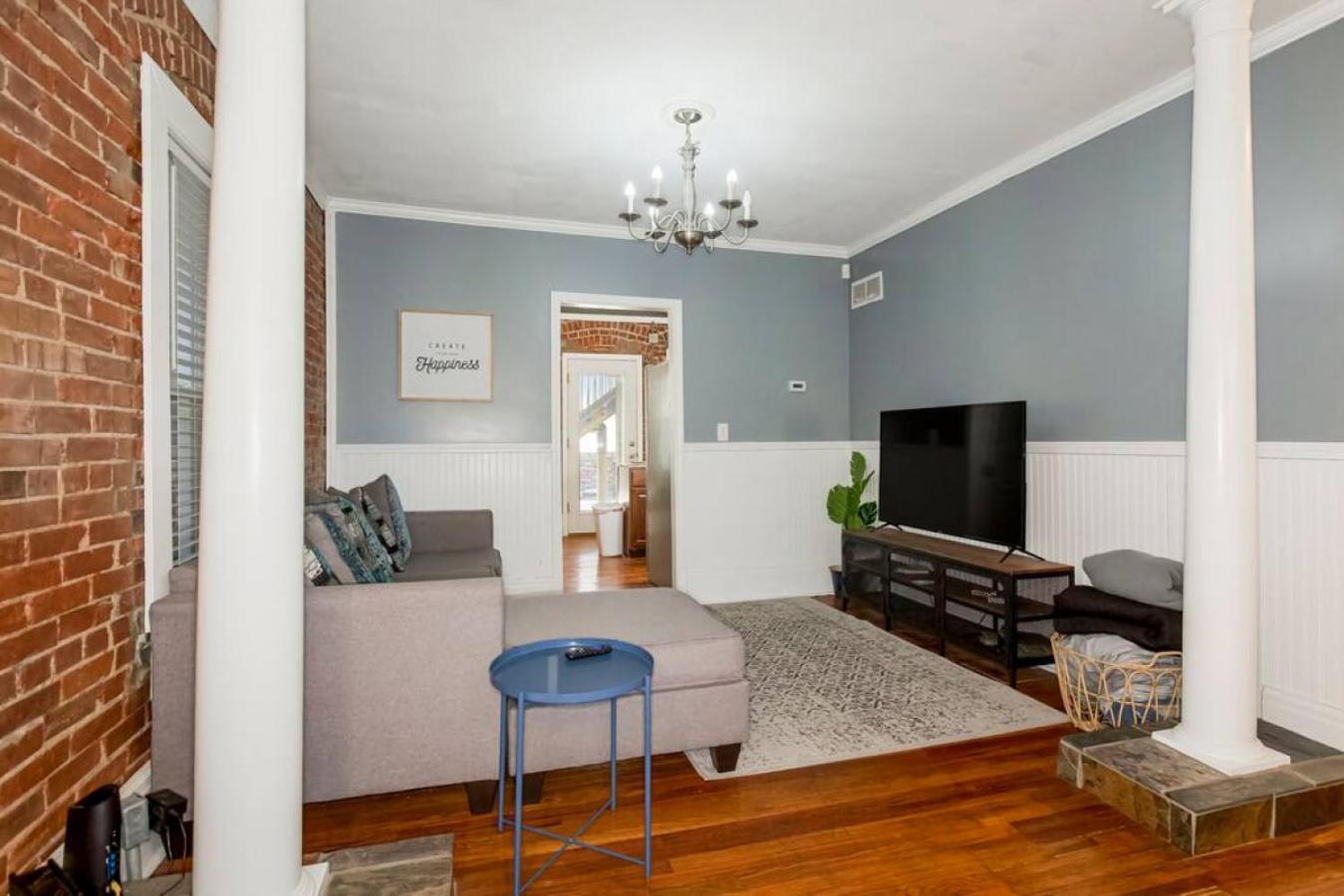 Entire Loft Downtown With Free Parking Villa Kansas City Exterior photo