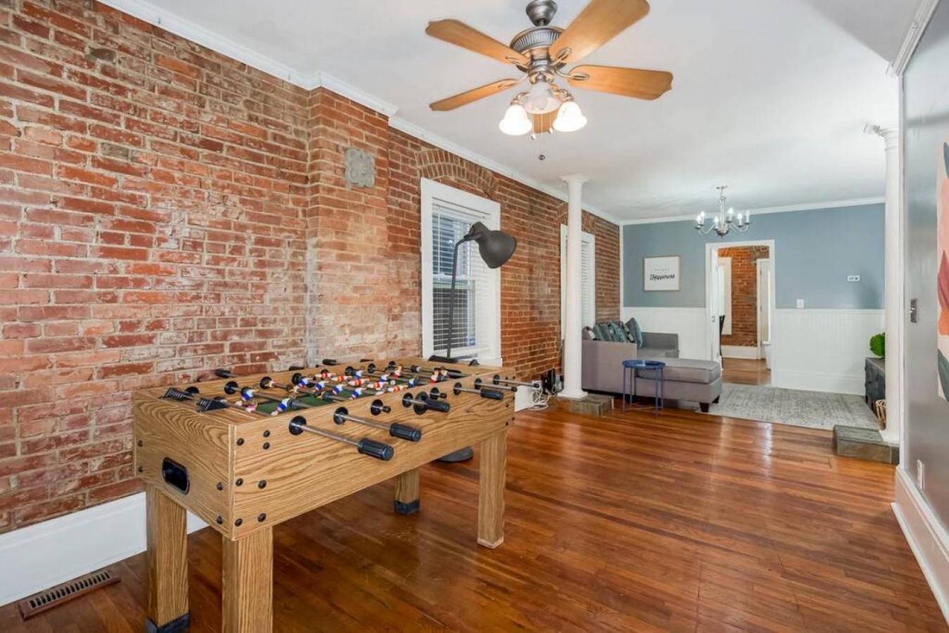Entire Loft Downtown With Free Parking Villa Kansas City Exterior photo
